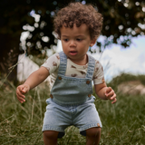 Lil' Atelier Kinder-Latzhose aus Jeansstoff, Loose, Medium, Blue Denim, NBMFUNDA